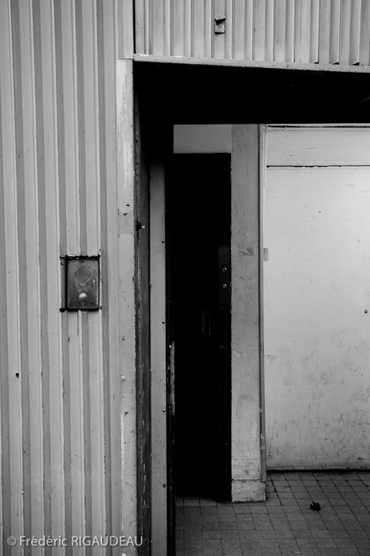 2011111124-Cadres