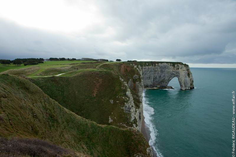 2011121210-Falaises d'Etretat