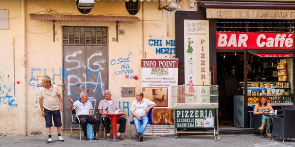 Que reste-t-il de Naples ? (2/2)